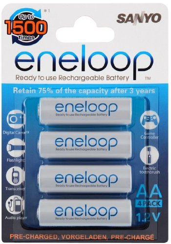 Sanyo Eneloop AA Mignon Accu Batterien mit Accusafe (2000 mAh, 1,2 Volt) 4 Stück