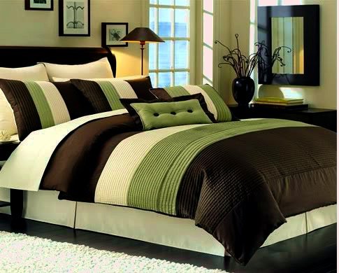 7 PC. MODERN BED IN A BAG SUPER SET CHOCOLATE BROWN W/ MATCHING PILLOWS