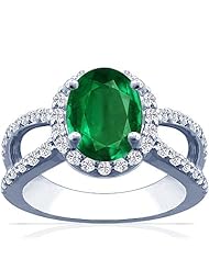 18K White Gold Oval Cut Emerald Ring With Sidestones