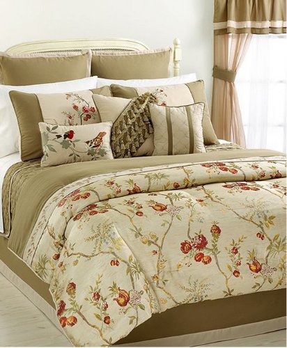 Hallmart Collectibles Aubrey King 22 Piece Comforter Bed In A Bag