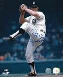 Denny McLain Detroit Tigers - Action - Autographed 8x10 Photograph with CY 68,69 Inscription