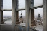 Zoom Produkt-Bild: Leinwandbild 60 x 40 cm - "River (Rio) Ebro and spires of the Old cathedral (La Seo) from main dome of cathedral (Basilica de N" von David Borland / Lonely Planet Images - auch in anderen Größen und als Poster erhältlich