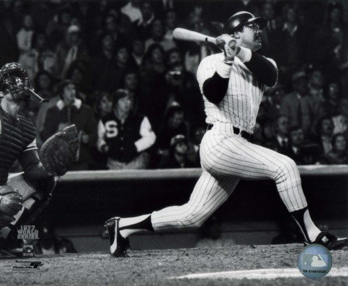 Reggie Jackson New York Yankees 8x10 Photo (1977 World Series Batting)