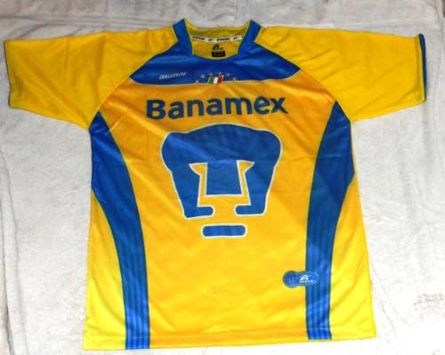 MENS NEW PUMAS MEXICO SOCCER JERSEY SIZE LARGE