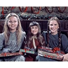 MELISSA GILBERT AS LAURA ELIZABETH INGALLS, MELISSA SUE ANDERSON AS MARY INGALLS, LINDSAY GREENBUSH AS CARRIE INGALLS, SIDNEY GREENBUSH AS ALYSSA FROM LITTLE HOUSE ON THE PRAIRIE #1 - IN FARBE - Filmfoto - (Poster) PLAKATE - 25x20" (60x50cm)
