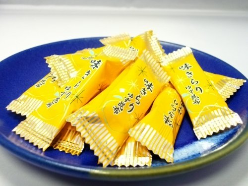 【送料無料】 ゆずの香りと昆布の食感がおりなす珍味。　味きらり　ゆず風味　９０ｇ