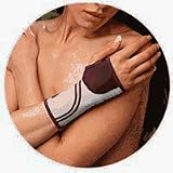 Mueller Lifecare for Her Contour Wrist Plum