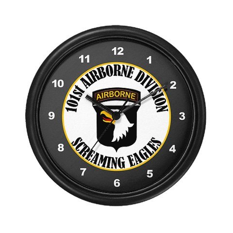 101st Airborne Division Screaming Eagles Wall Clock