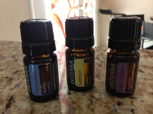 doTERRA American Essential Oils Introductory Kit - 3 of the BEST SELLING CPTG Essential Oils On The Planet ALL IN ONE KIT!- Mothers and Family's...TAKE CONTROL Of Your Health Safely and Naturally! - This Kit Includes FREE Educational eBooks and a CD! - - 100% SATISFACTION GUARANTEED by Team Innovations