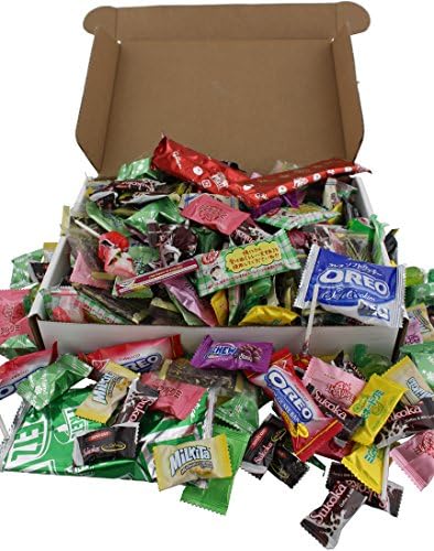 Snack Mill Variety Pack Mixed Assortment Asian Candy Gift Box (2 Pounds)