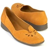 Easy Spirit - Easy Spirit Breakthru Tan flats