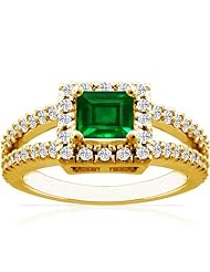 18K Yellow Gold Princess Cut Emerald Ring With Sidestones (GIA Certificate)