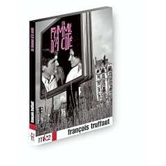 La femme d'� c�t�