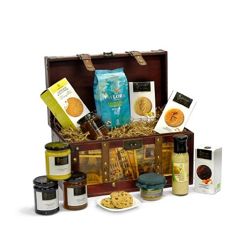 Vintage Organic Food Chest Hamper