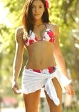 UjENA Ruffled Sarong