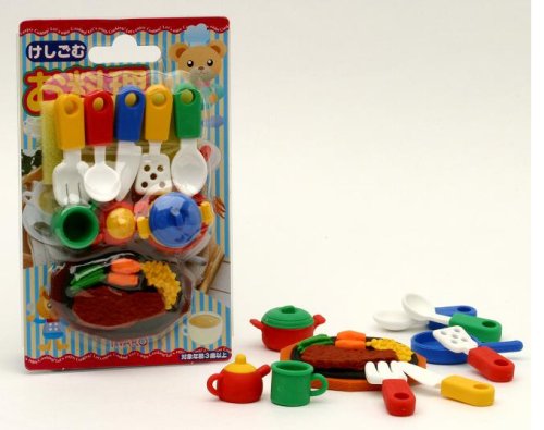IWAKO Japanese Eraser / KUTCHEN ERASER SET ON CARD