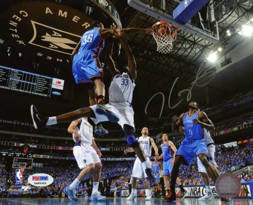 Mounted Memories Oklahoma City Thunder Kevin Durant Autographed 8X10 Photo