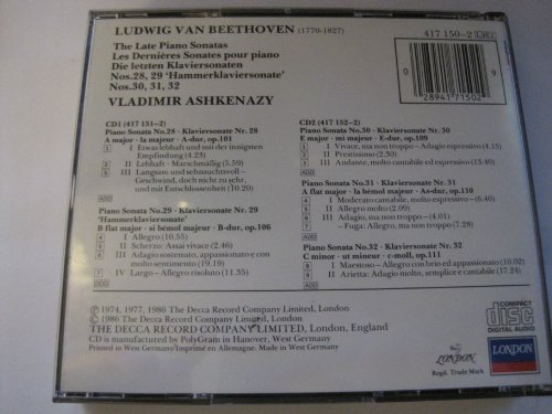 Cover image : Piano Sonatas 28-32