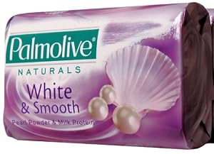 Palmolive Naturals White & Smooth with Pearl Powder & Milk Protein Bar Soap, 80 G / 2.8 Oz Bars, 3 in a Pack (Pack of 4) 12 Bars Total