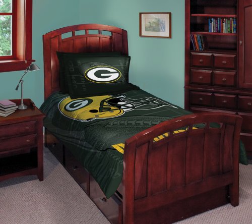 Green Bay Packers NFL Style Twin/Full 72x86 Comforter Set - NFL Football