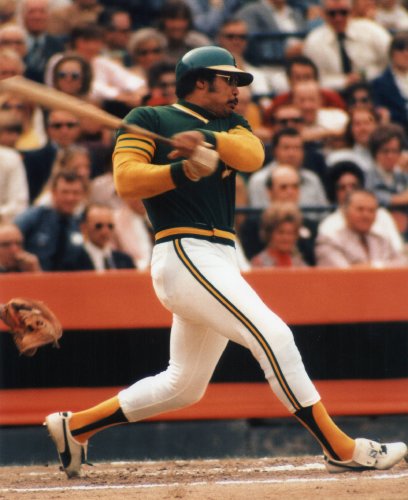 REGGIE JACKSON OAKLAND ATHLETICS 8X10 SPORTS ACTION PHOTO (H)