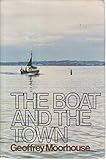 The boat and the town