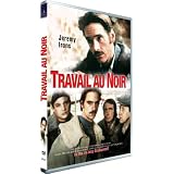 Travail au noirpar Jeremy Irons