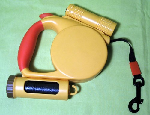 Retractable Dog Leash 16 Ft Flashlight Bag Dispenser !!