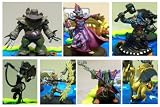 World of Warcraft WOW 11 Piece Cake Topper Set Featuring Phadalus the Enlightened, Harvest Golem, Morganis Blackvein, Helewn, Radak Doombringer, Celenias Firemane, Mojo Shaper Ojomon, Dragons, Skulls and Do Not Enter Sign