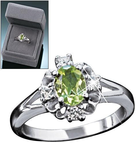 Sterling Silver Geniune Peridot Ring in Gift Box Size 6