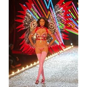 ADRIANA LIMA #1 - COLOUR Movie Photo - (4 Different Photograph & POSTER Sizes Available)