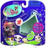 Littlest Pet Shop Assortment 'A' Series 2 Collectible Figure Beaver and Tent(Special Edition Pet!)