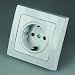 DELPHI Schutzkontakt-Steckdose 250V~/ 16A, inkl. Rahmen, UP, wei�
