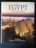 Egypt : the living past