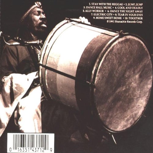 Cover image : Marketplace