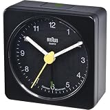 Braun BNC002 BKBK Quarzgesteuerte Batterie-Weckuhr, schwarz