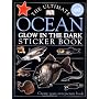 Glow in the Dark: Ocean Creatures (Ultimate Sticke&hellip by DK Publishing