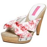 Betsey Johnsons Women's Fortune Slip-on