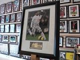 Aaron Lennon Original Signed Autograph / Tottenham Hotspur F.C. Framed Sports Memorabilia / Registered AFTAL Dealer 046