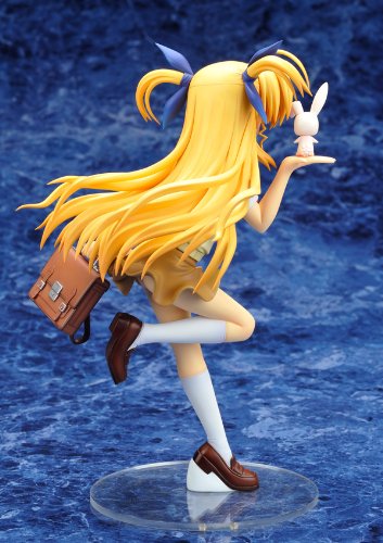 魔法少女リリカルなのはViVid 高町ヴィヴィオ (1/7スケール PVC塗装済完成品)