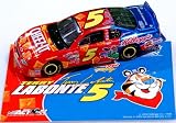  : Terry Labonte #5 Kelloggs/Cheez-It 2002 Monte Carlo 1:64 Scale