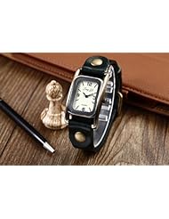 Youyoupifa Ladies Casual Simplicity Alloy Dial Green Leather Strap Quartz Wrist Watch