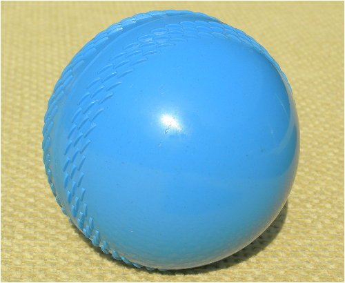 UPFRONT BLUE WINDBALL Training cricket ball: cheapest in UK