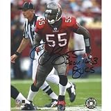 Derrick Brooks Autographed/Hand Signed Tampa Bay Buccaneers (Red Jersey) 8x10 Photo