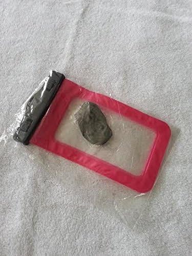 Premium Quality Universal Waterproof Case Bag for Apple iPhone 6s, 6 Plus, Samsung Galaxy S6 Edge. Best Water Proof, Dust Dirt Proof, Snowproof Pouch for Cell Phone up to 6 inches. (Red)