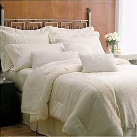 Martex Brentwood Gold Label Super Standard Size Hotel Pillow