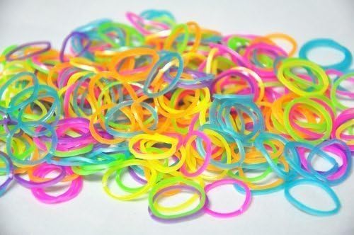 D. I. Y Metallic 600 Mixed Color Metal Refill Rubber Loom Bands with 24 S- Clips by Sweet Trader by Sweet Trader