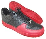 \"NIKE