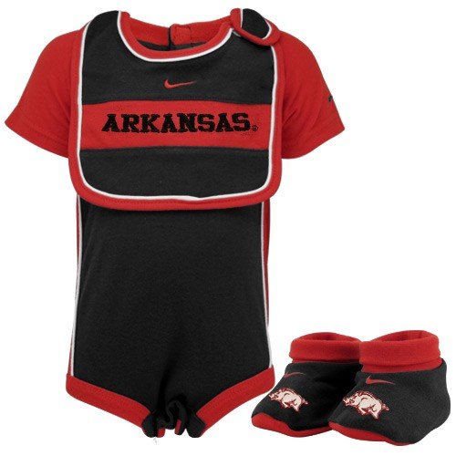 Nike Arkansas Razorbacks Infant Black Three Piece Gift Set