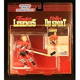 BOBBY HULL / CHICAGO BLACKHAWKS 1995 Timeless Legends NHL Starting Lineup & Collector Trading Card * CANADA EXCLUSIVE SERIES *